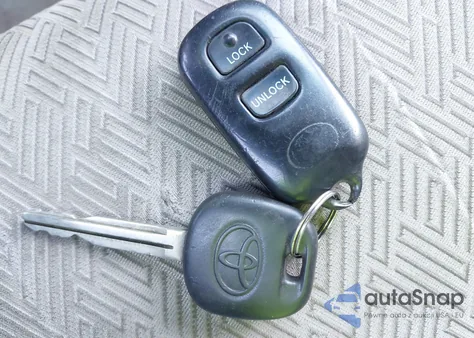 2003 Toyota Highlander V6 z USA, uszkodzony, nr VIN JTEHF21A430125958